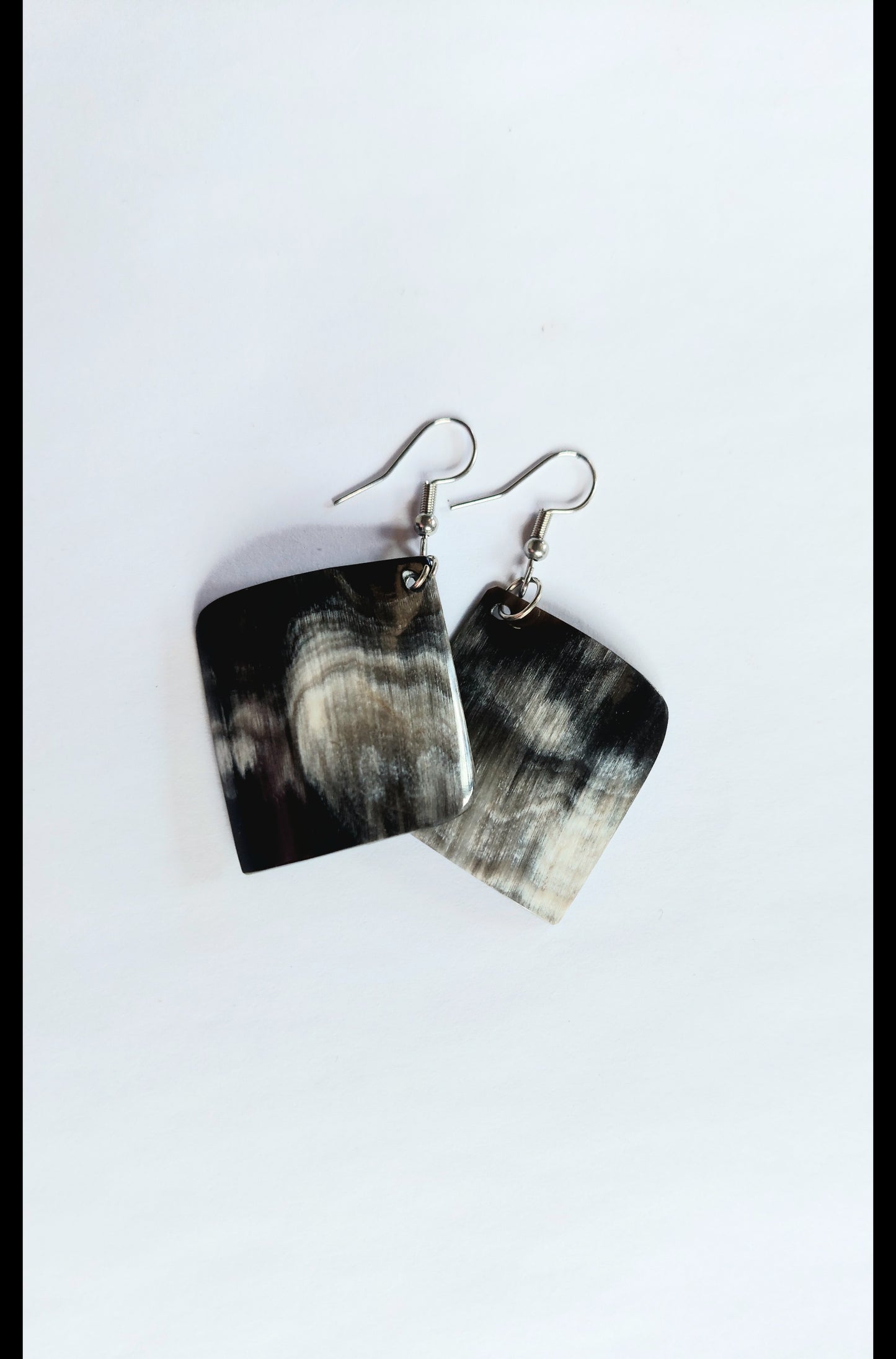 Casai Earrings
