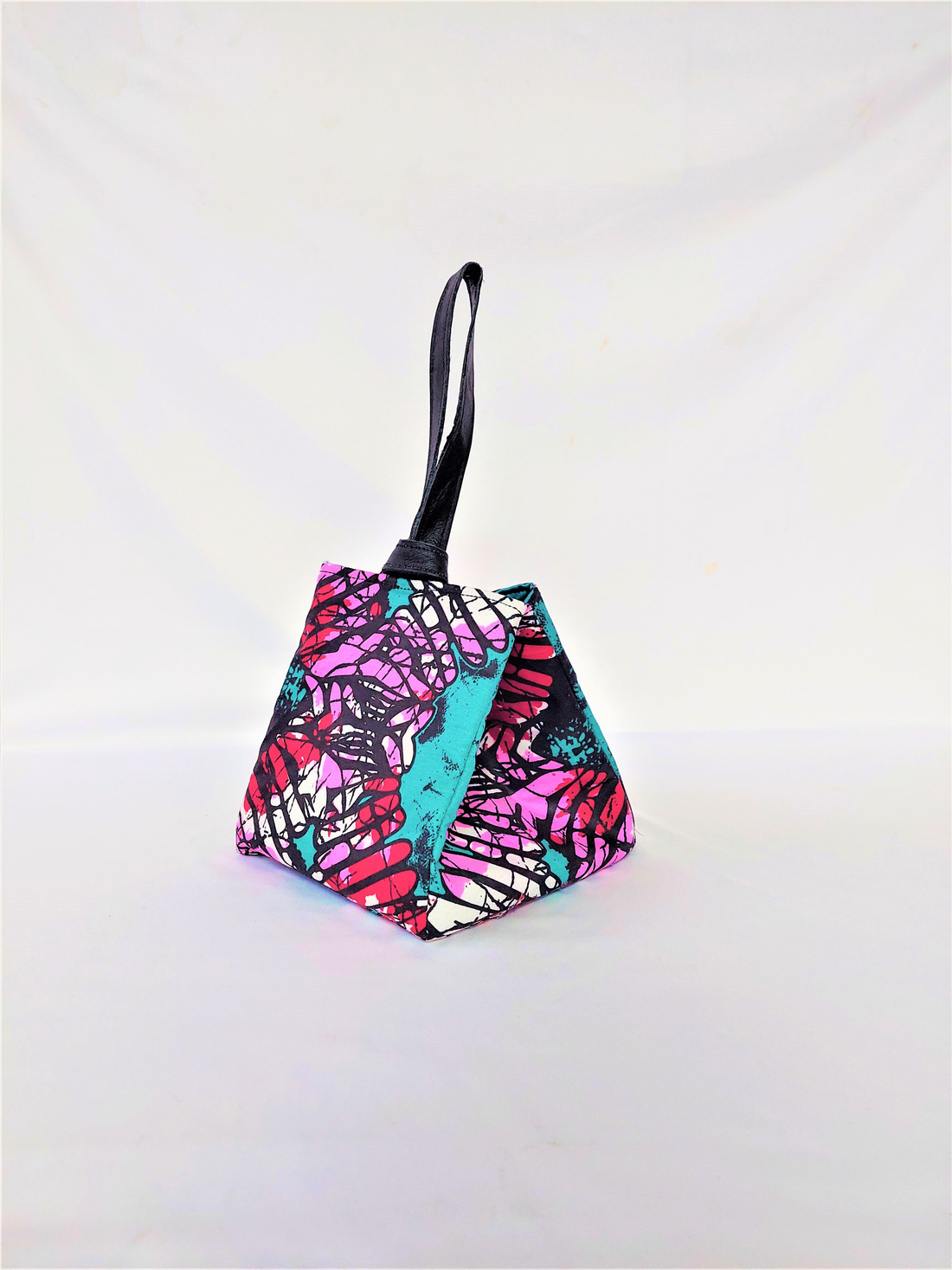 How I Designed & Made The Knot Bags