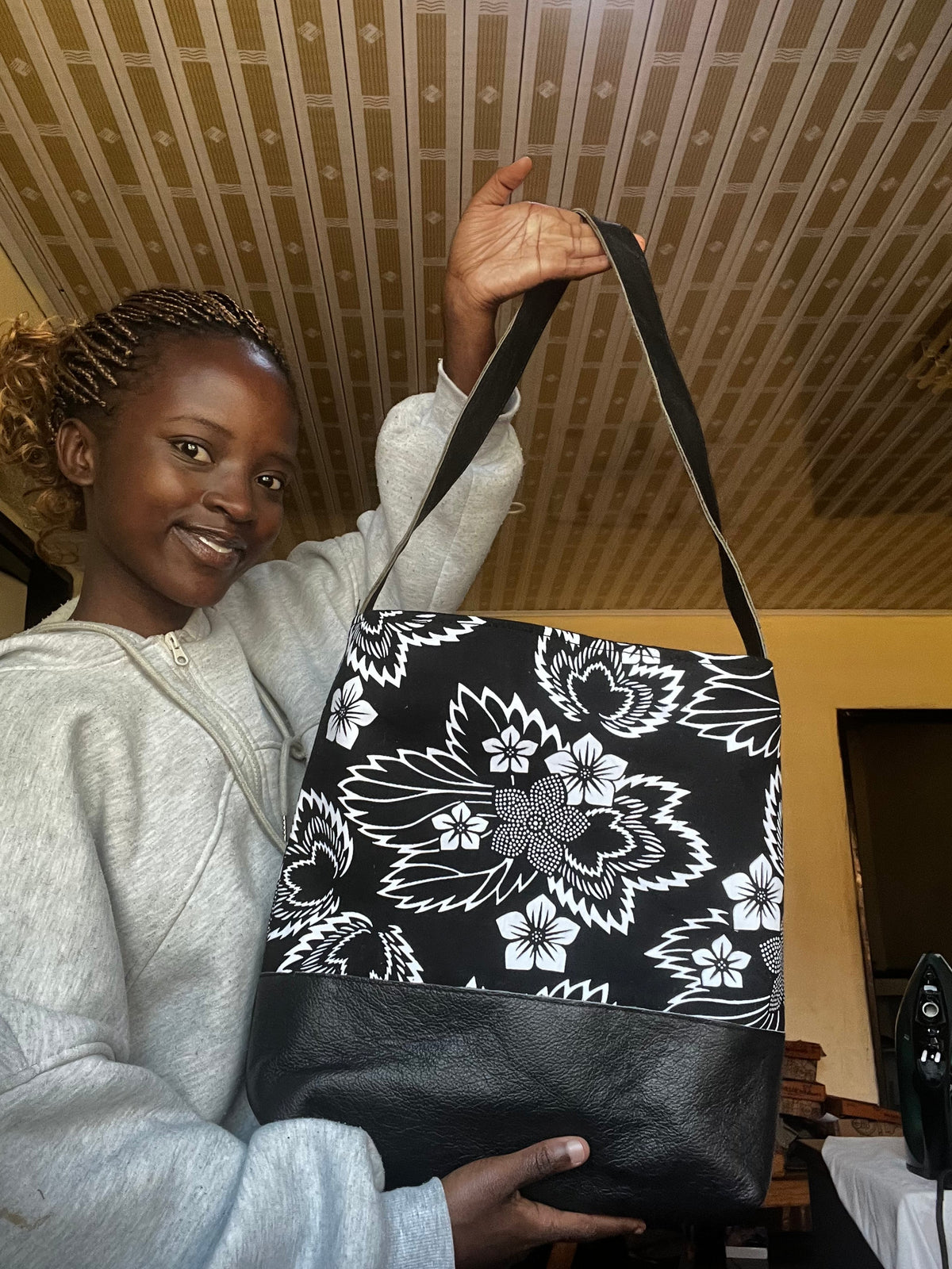 Shoulder Bags