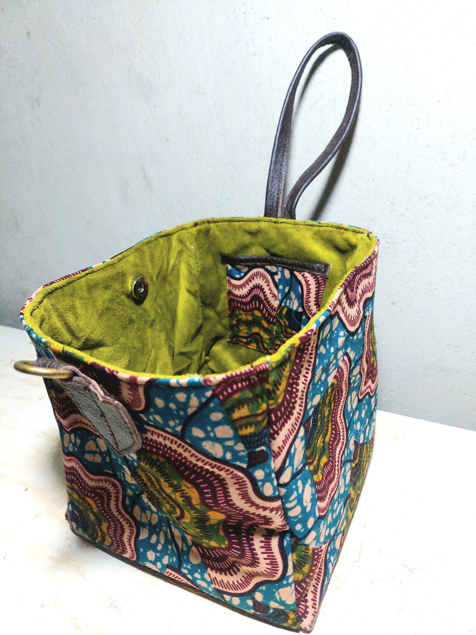 Irie Knot Bag