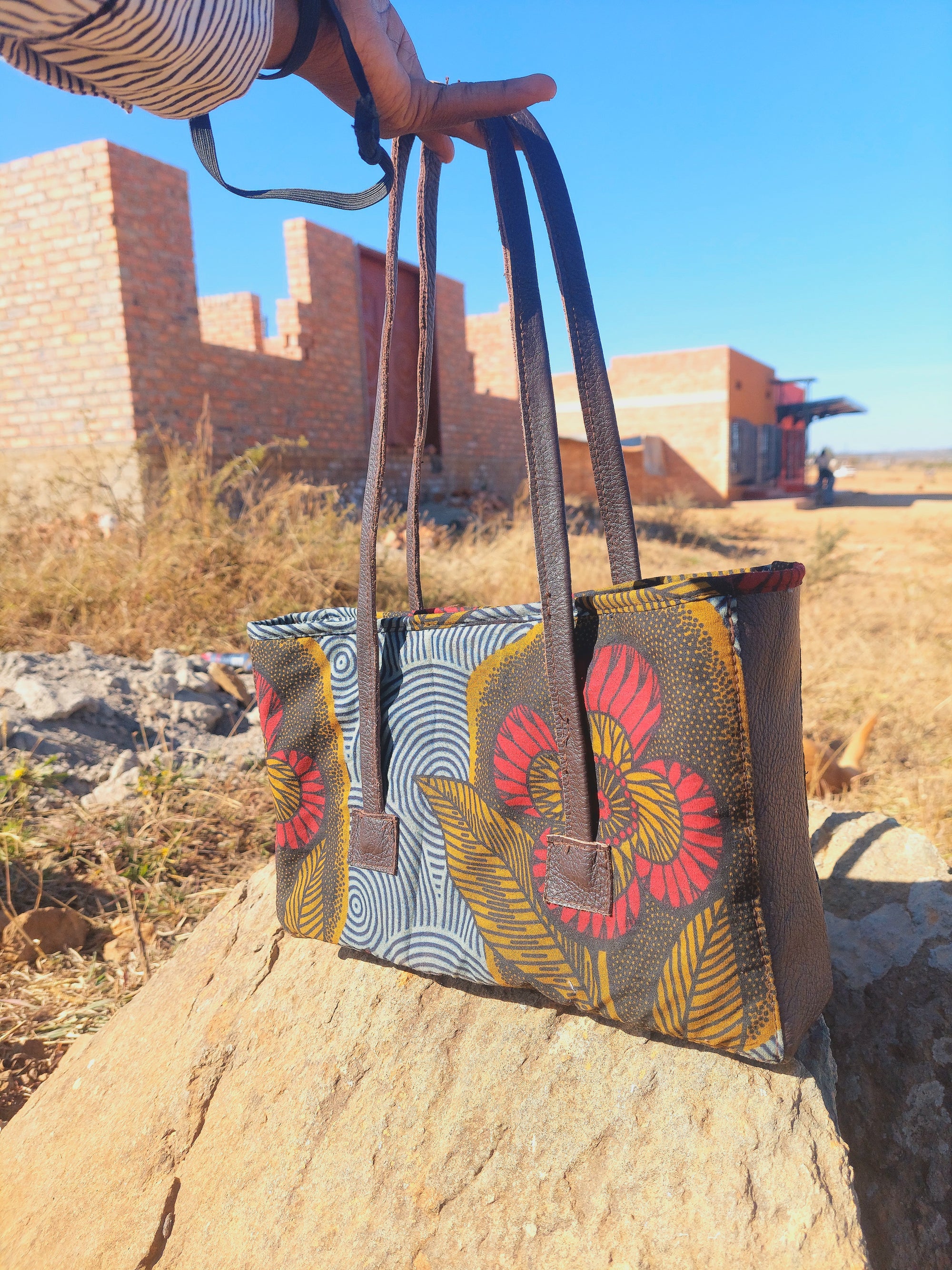 Luba Shoulder Bag