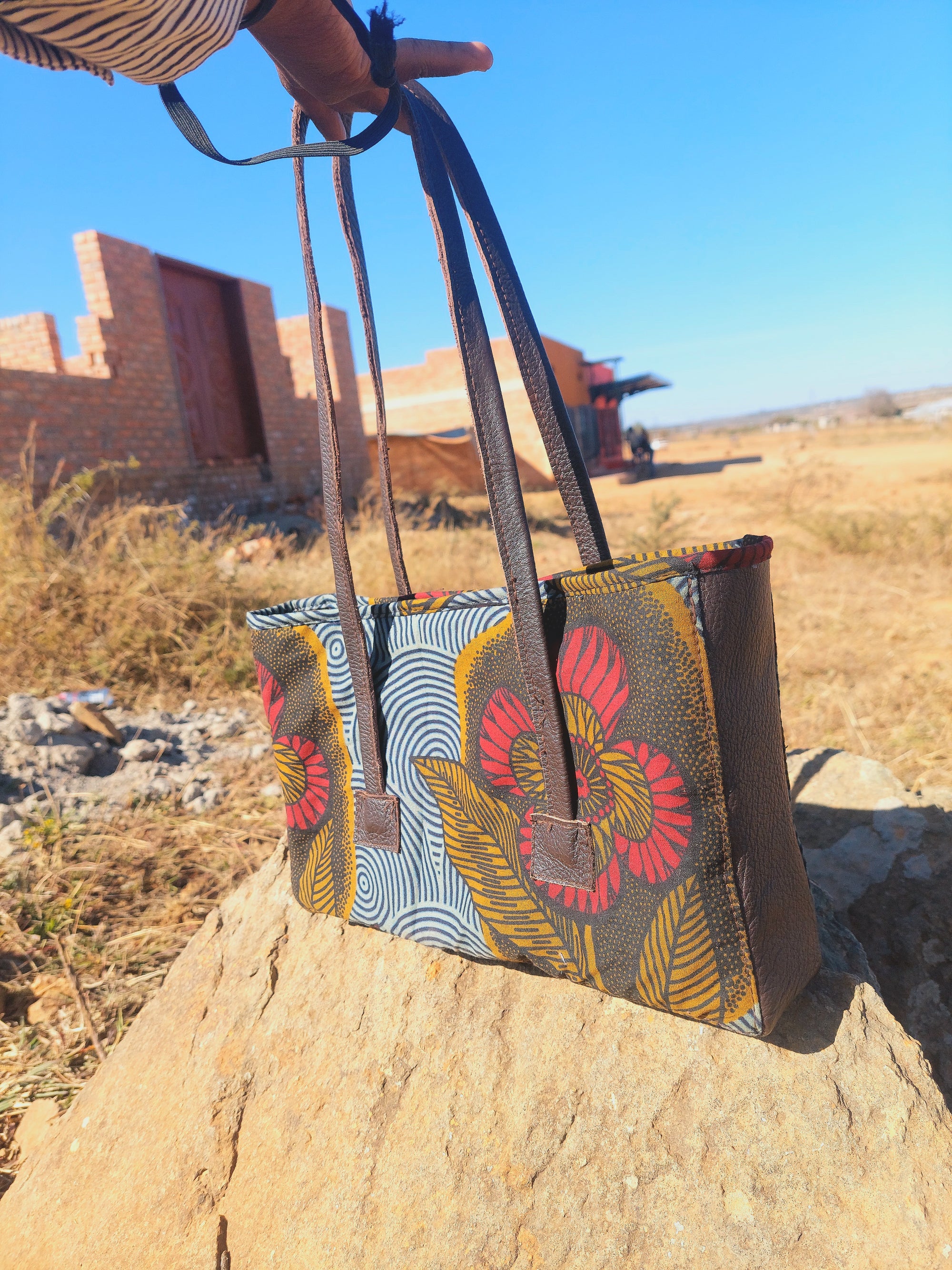 Luba Shoulder Bag