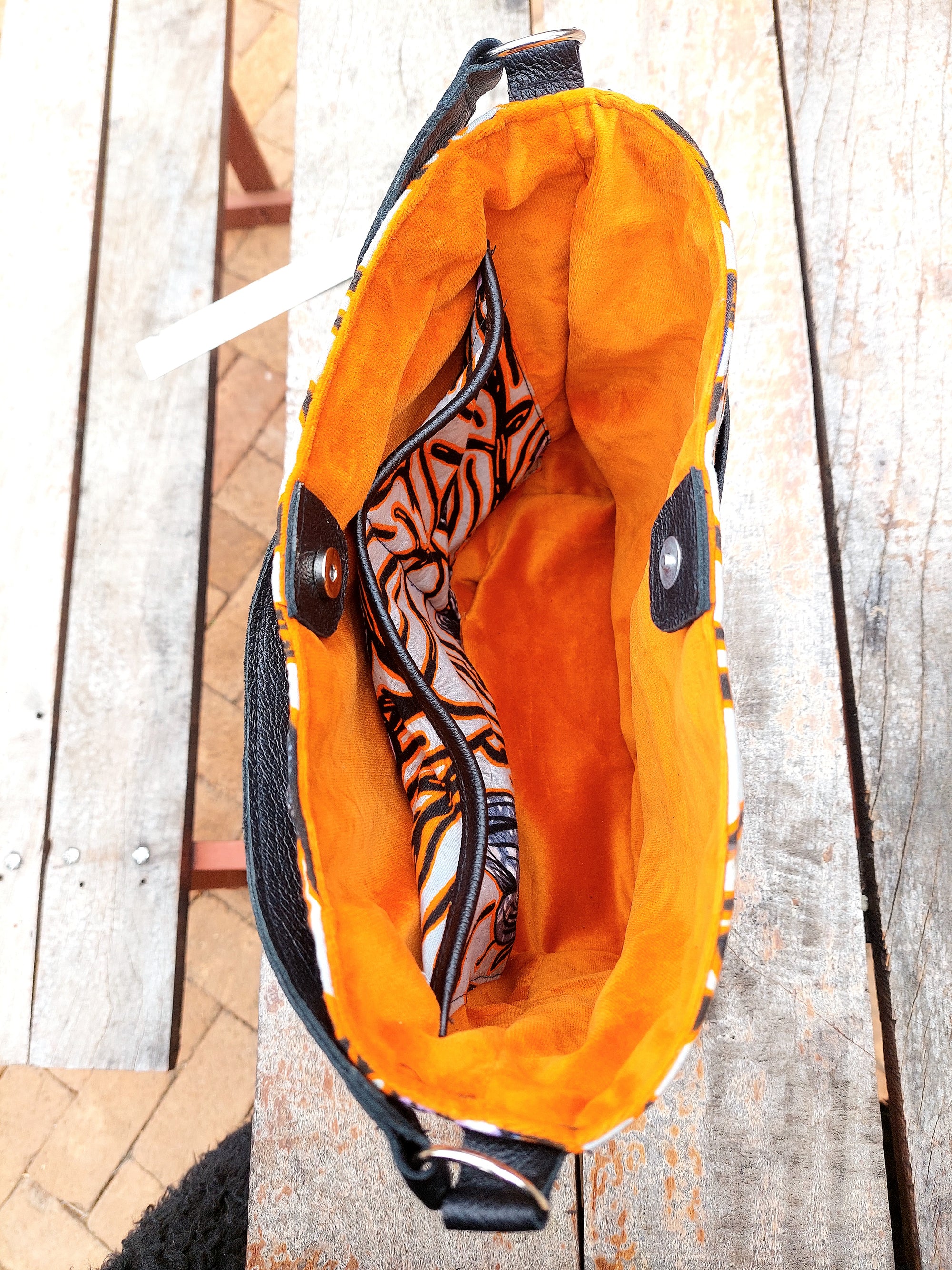 Luana Shoulder Bag