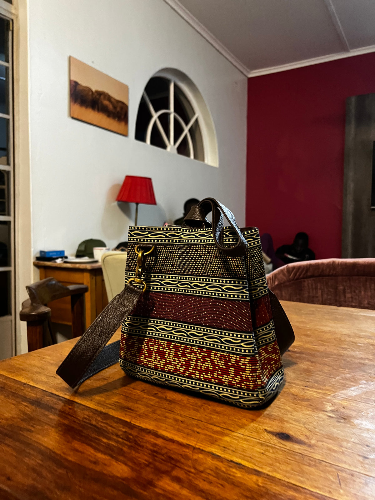 Lyeti Knot Crossbody Bag