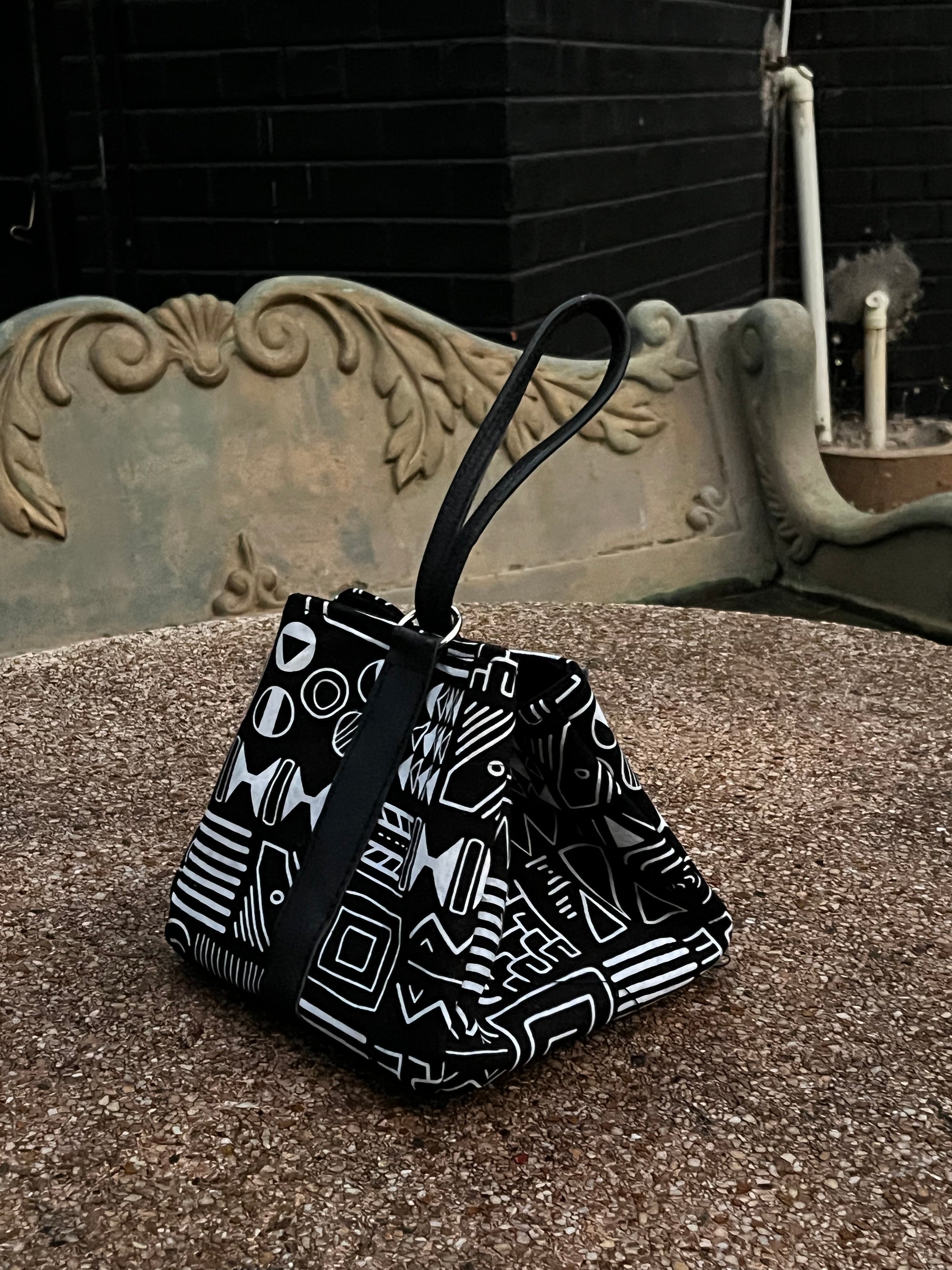Ntatho Knot Bag
