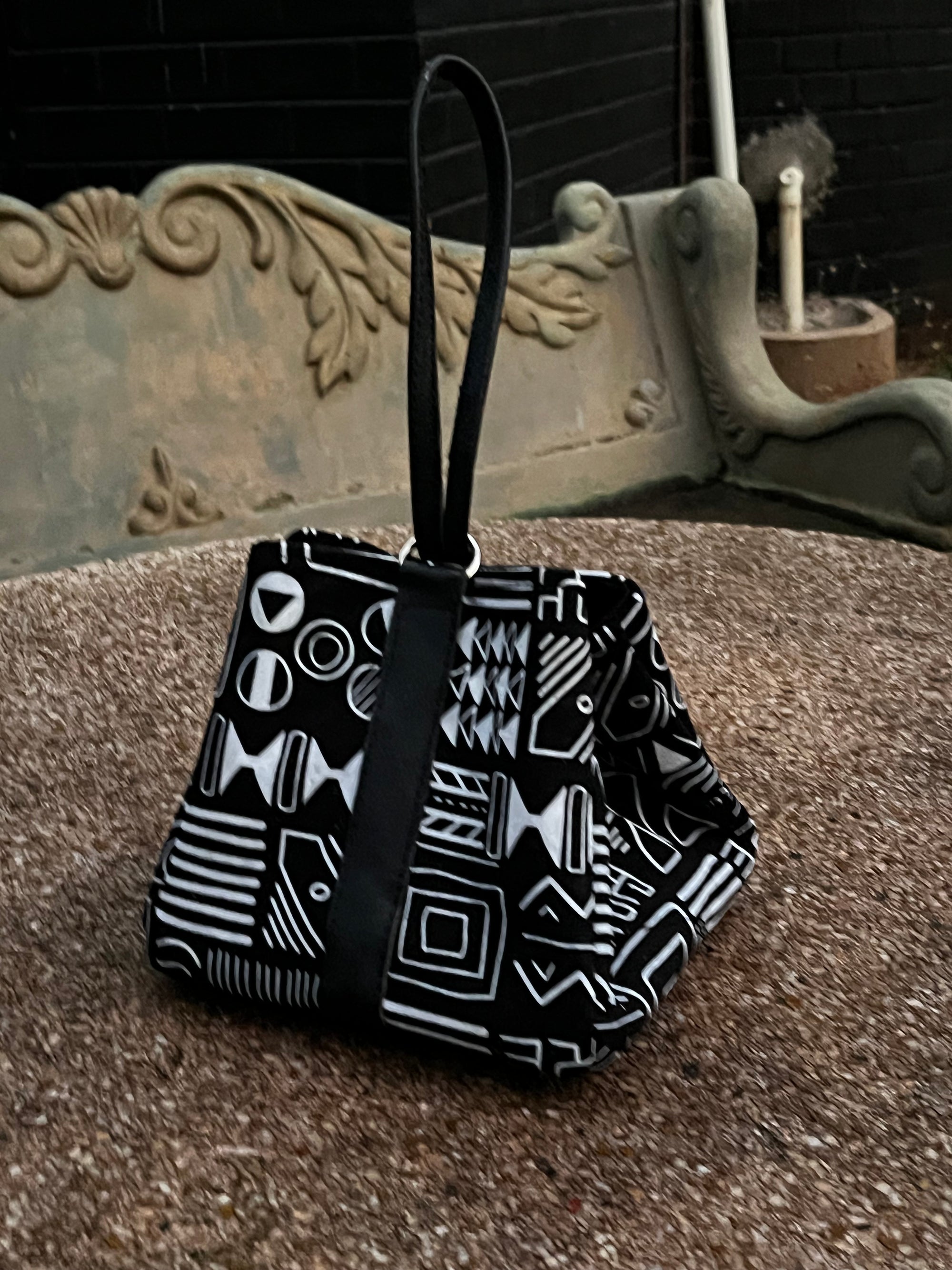 Ntatho Knot Bag