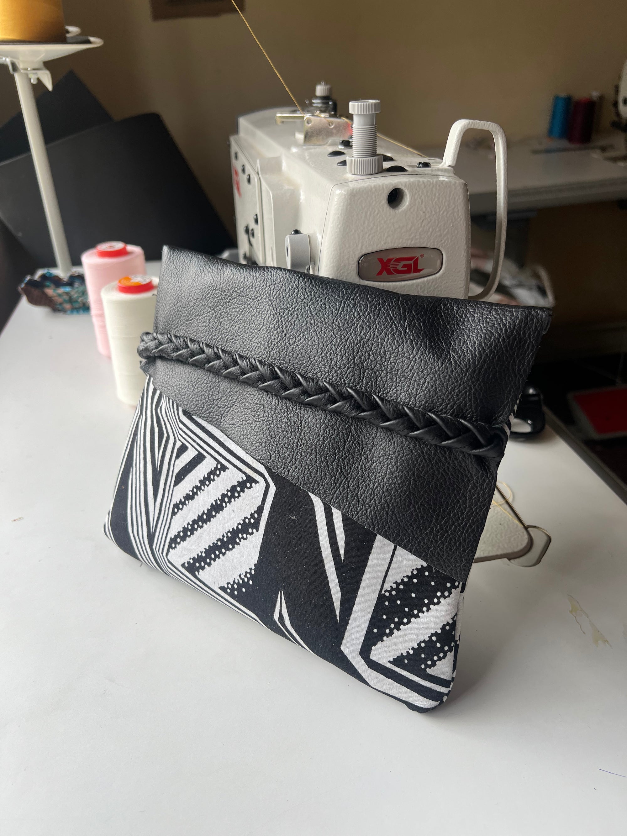 Toni Clutch Bag