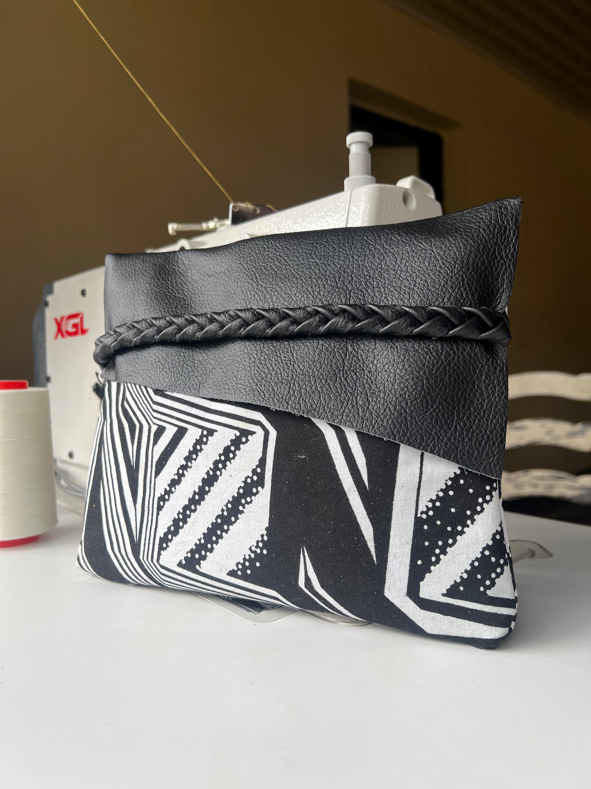 Toni Clutch Bag