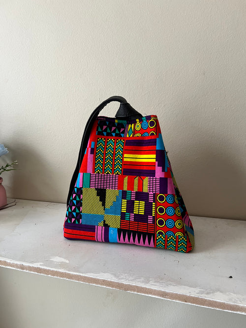 Neli Knot Bag