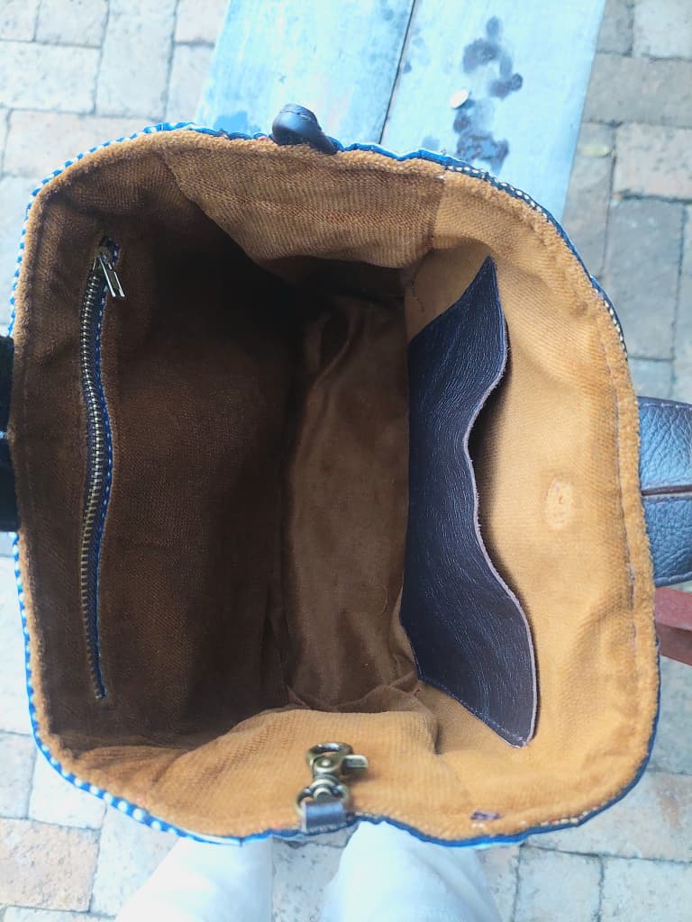 Lyeti Knot Bag