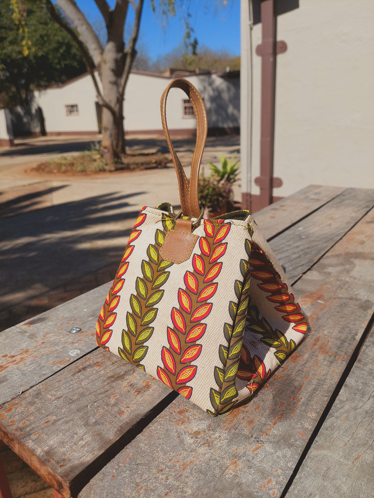 Lethlare Knot Bag