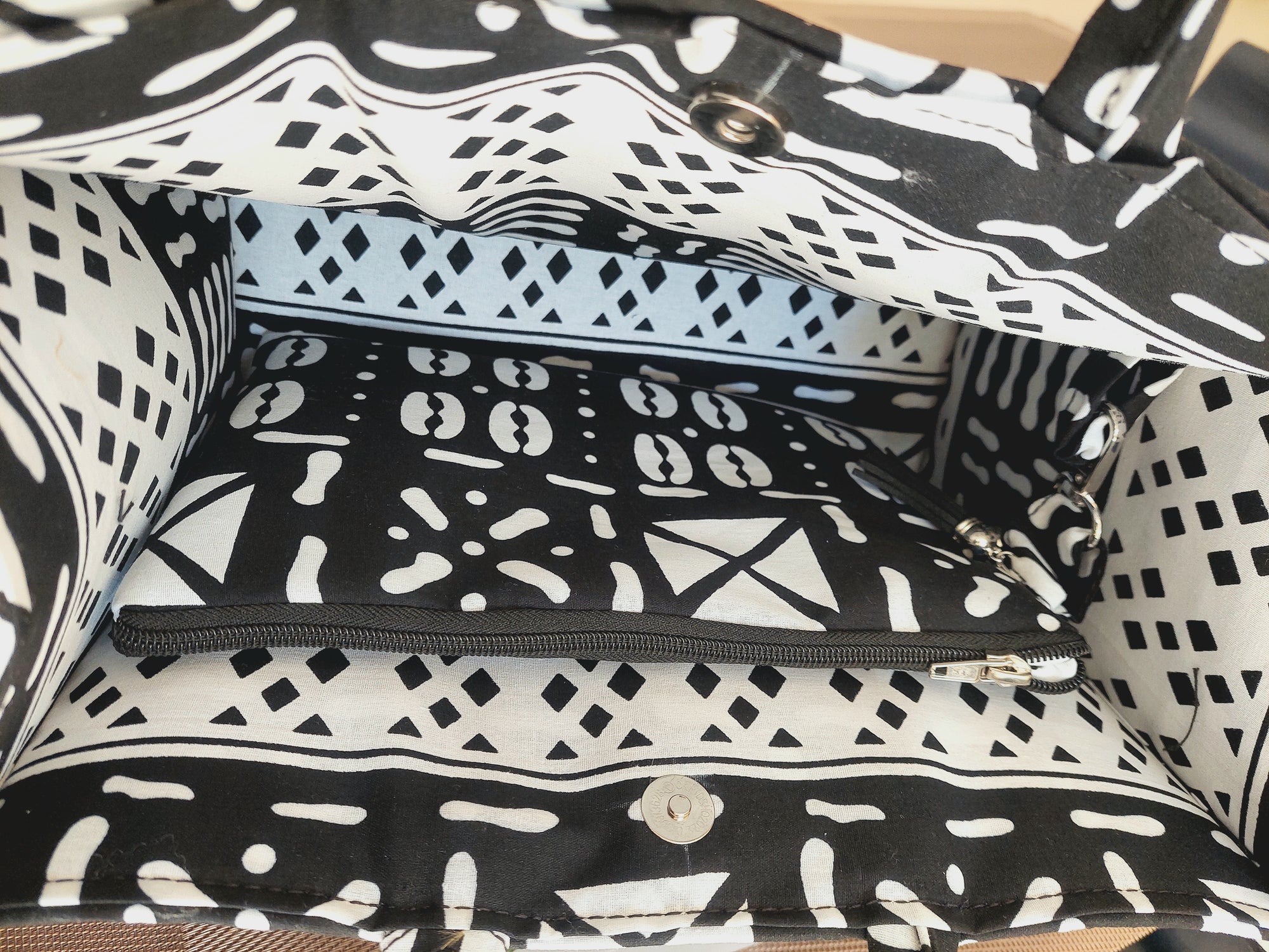 Telsi Midi Tote Bag