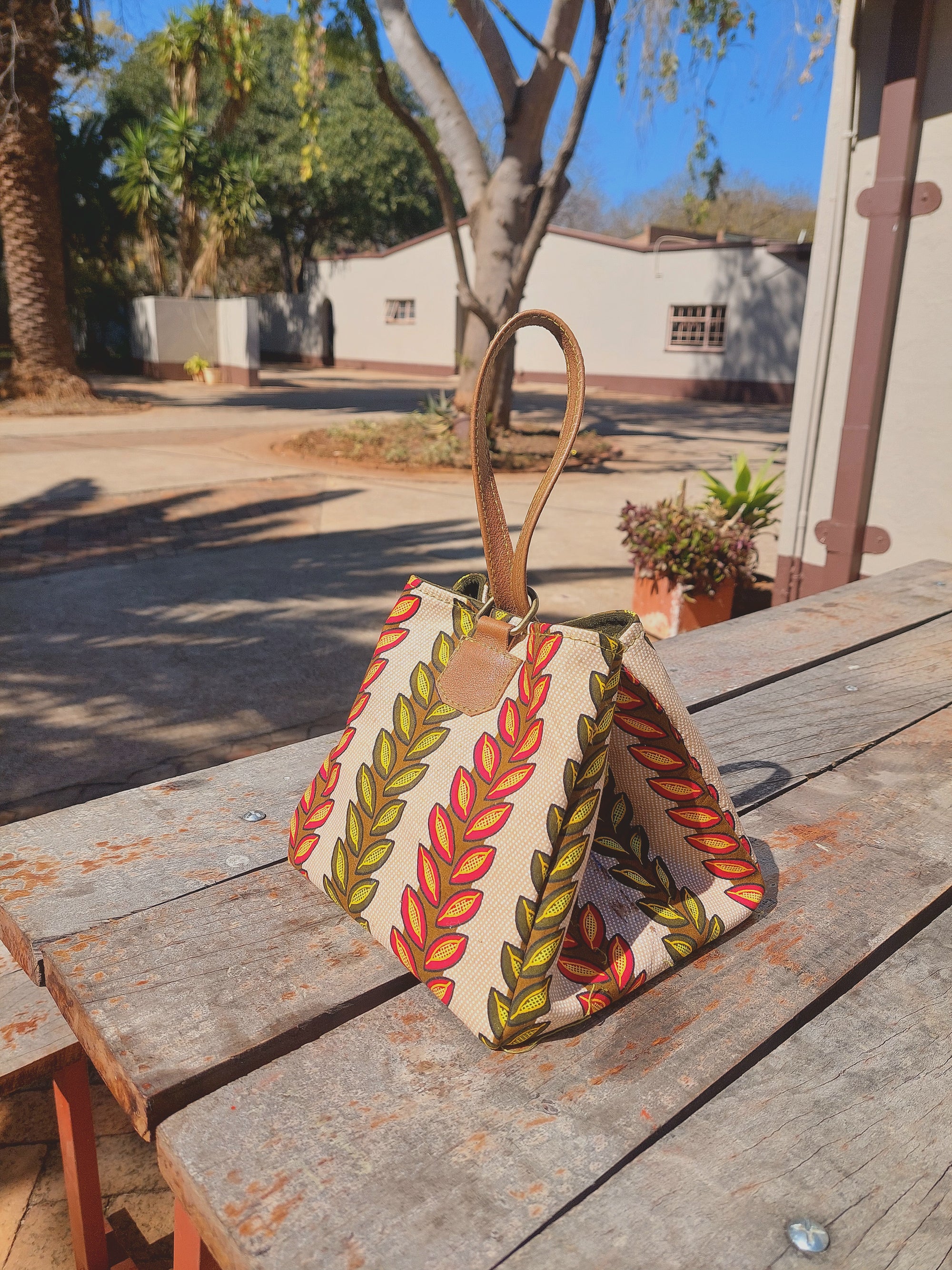 Lethlare Knot Bag