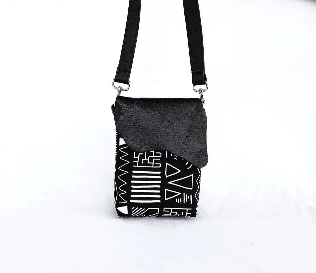 Ntatho Crossbody Bag